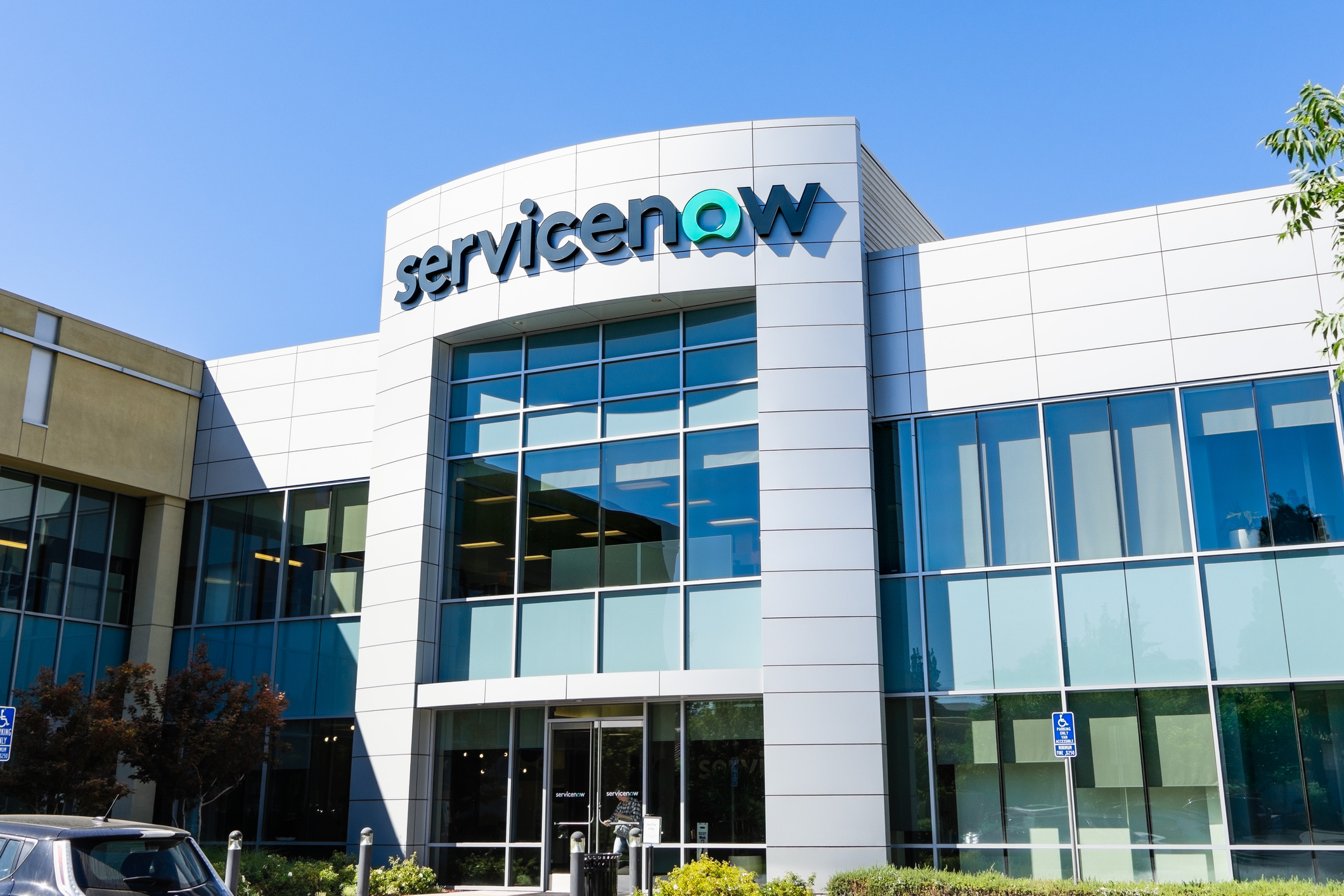 Servicenow: Your Happy Place for Solutions!